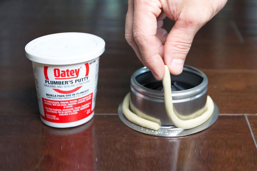 plumbers putty